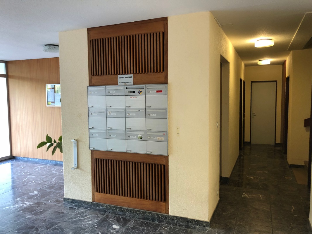 <span  class="uc_style_uc_tiles_grid_image_elementor_uc_items_attribute_title" style="color:#ffffff;">Burenoz_293133_004</span>